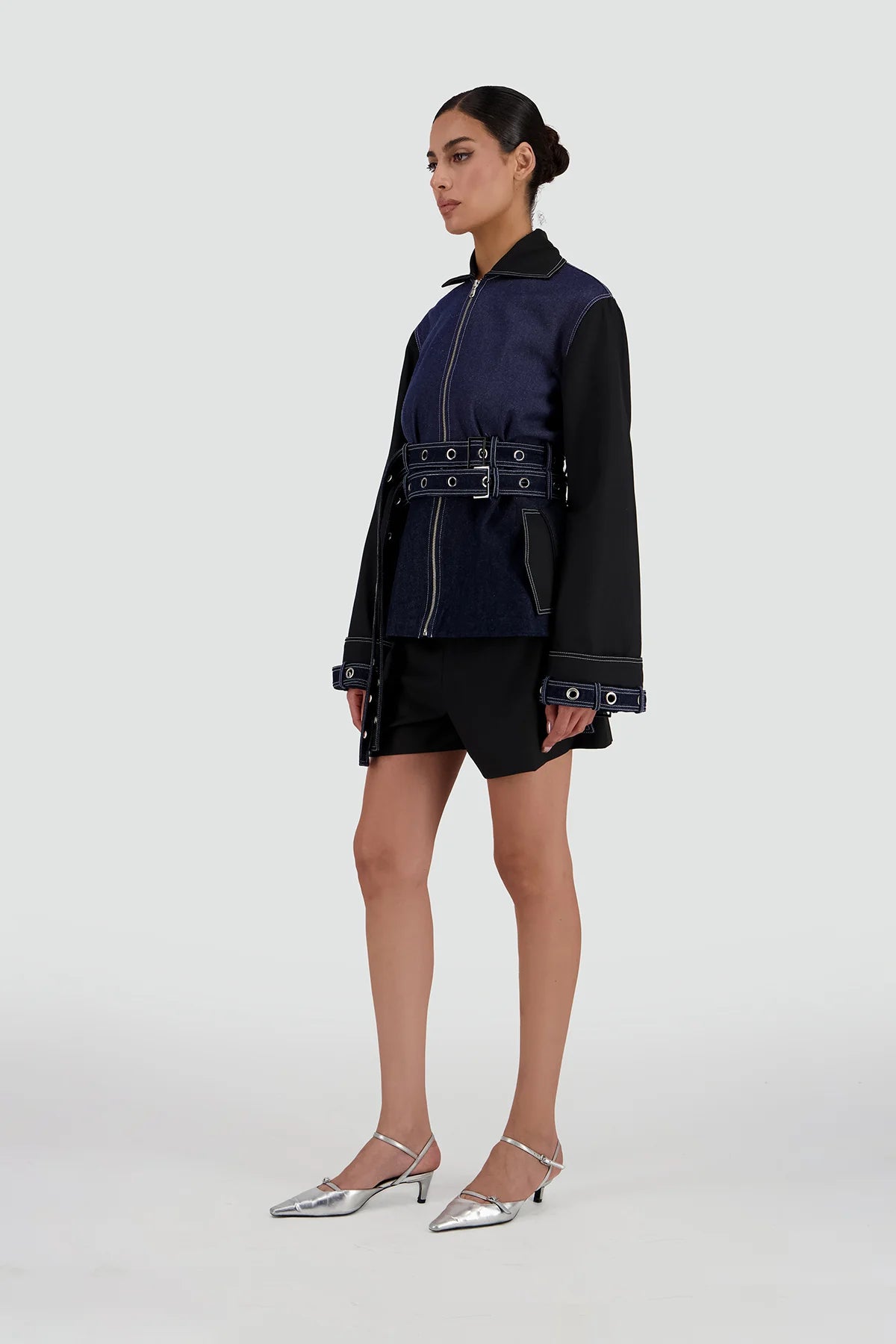 THE BELTED SET